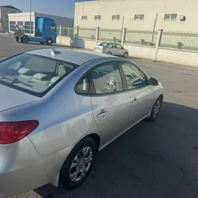 Hyundai Elantra 2010