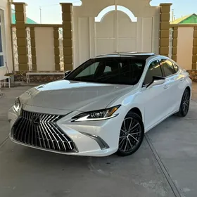 Lexus ES 350 2022