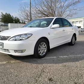 Toyota Camry 2004