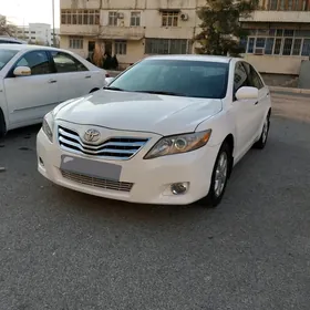 Toyota Camry 2010