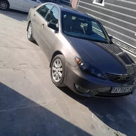 Toyota Camry 2005