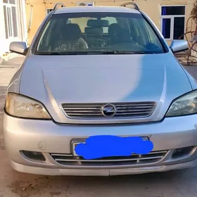 Opel Astra 2003