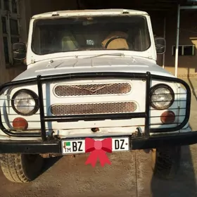 UAZ 469 2000