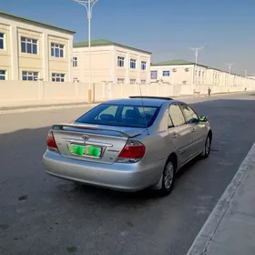 Toyota Camry 2004