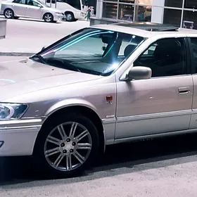 Toyota Camry 1999