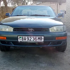 Toyota Camry 1993