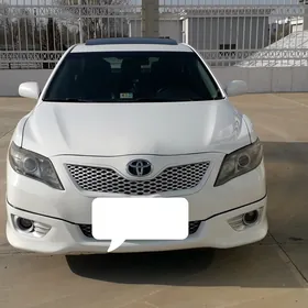 Toyota Camry 2011