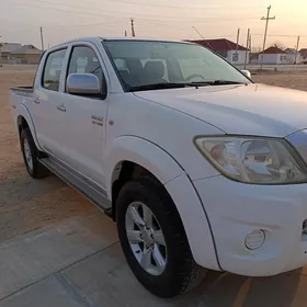 Toyota Hilux 2011