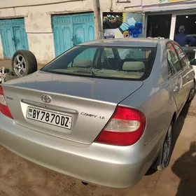 Toyota Camry 2003