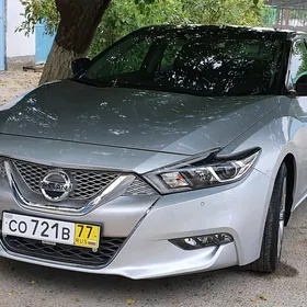 Nissan Maxima 2018