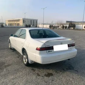 Toyota Camry 1999