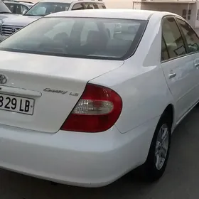 Toyota Camry 2003