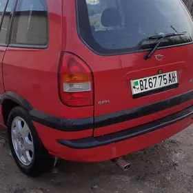 Opel Zafira 1999