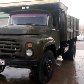 Zil 133 1990