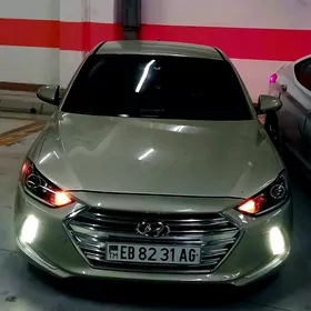 Hyundai Elantra 2018