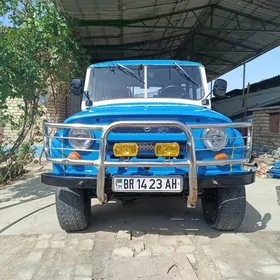 UAZ 469 1993