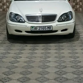 Mercedes-Benz S-Class 2002