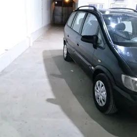 Opel Zafira 2001