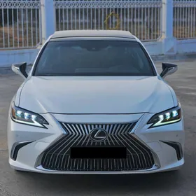 Lexus ES 350 2019