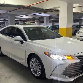 Toyota Avalon 2022