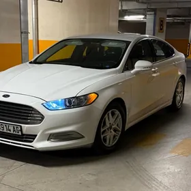 Ford Fusion 2014