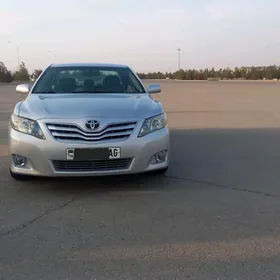 Toyota Camry 2011