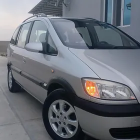 Opel Zafira 2003