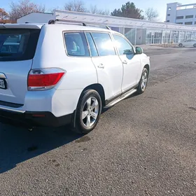 Toyota Highlander 2011