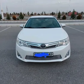 Toyota Camry 2011