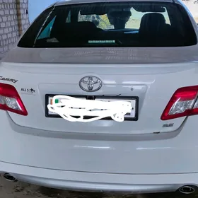 Toyota Camry 2011