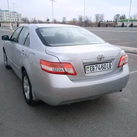 Toyota Camry 2011