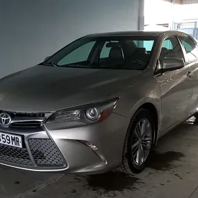 Toyota Camry 2015