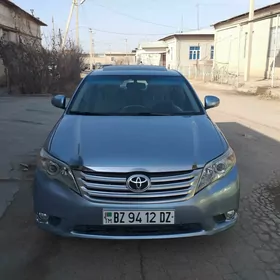 Toyota Avalon 2011