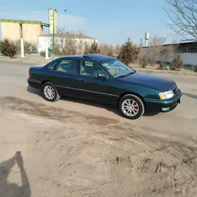 Toyota Avalon 1999