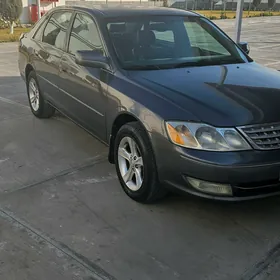 Toyota Avalon 2003