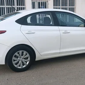 Hyundai Accent 2018