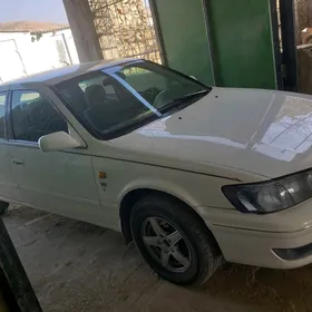 Toyota Camry 2000