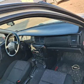 Opel Vectra 2001