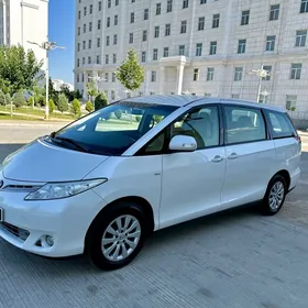 Toyota Previa 2013