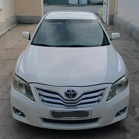 Toyota Camry 2008