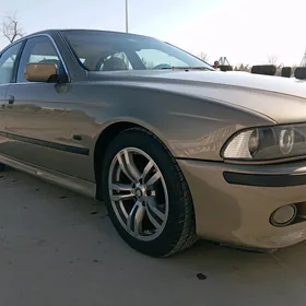 BMW 528 2000