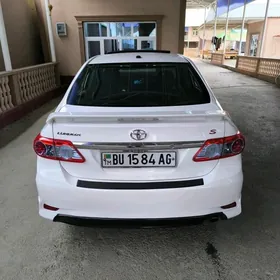 Toyota Corolla 2013