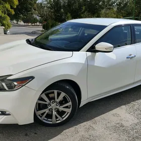 Nissan Maxima 2016