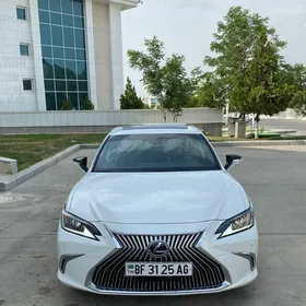 Lexus ES 350 2019