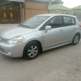 Nissan Versa 2010