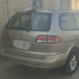 Toyota Sienna 2002