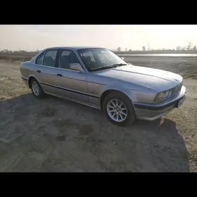 BMW 520 1990