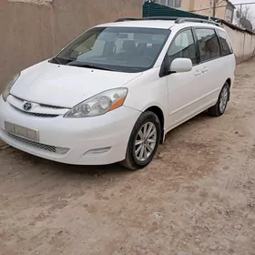 Toyota Sienna 2007