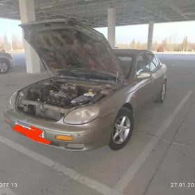 Daewoo Leganza 1998