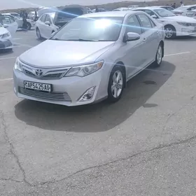 Toyota Camry 2012